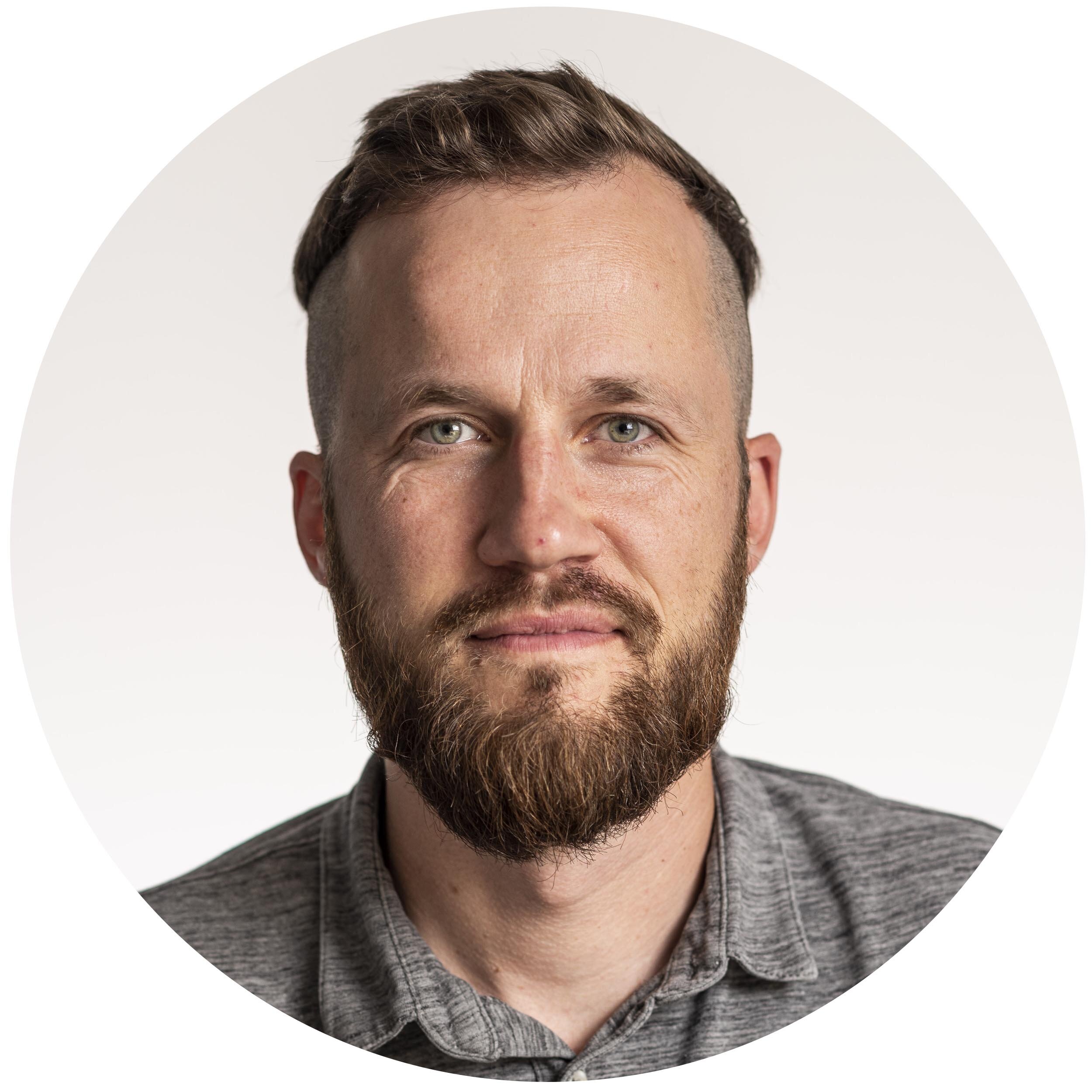 ADRIAN SINCLAIR Project Lead